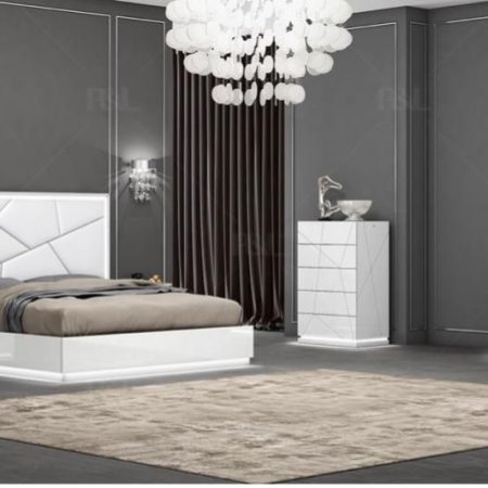 1a0aac02-45c3-44bb-9bed-bc0b9cb2c220 SF- Yuri White